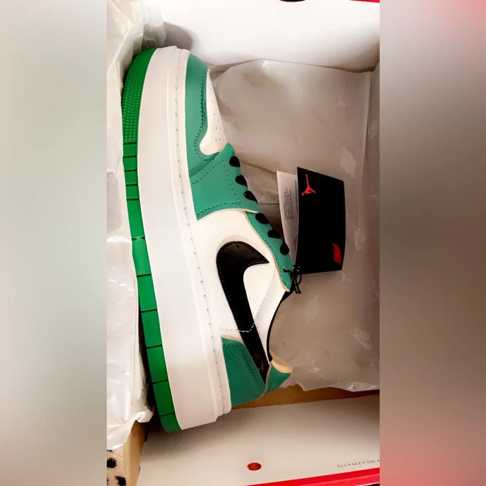 Nike Air Jordan 1 low - Picture 6 of 11